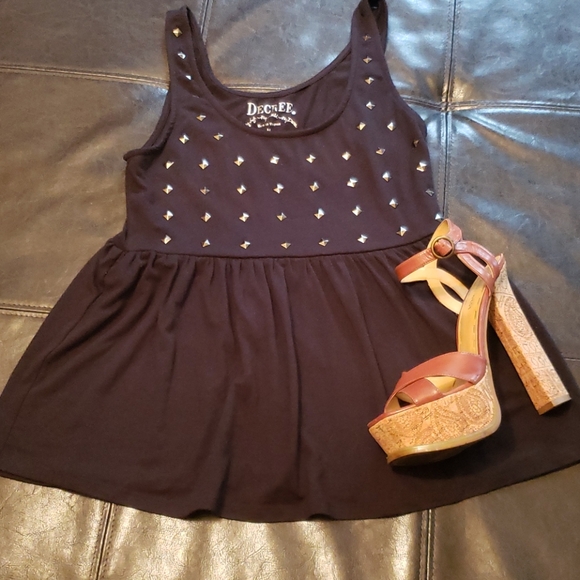 Decree tank top! - Picture 4 of 5